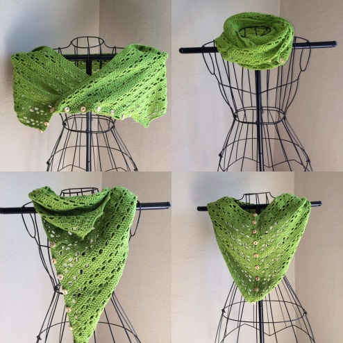 Free crochet pattern a simple DIY crochet tutorial for a light weight scarf.